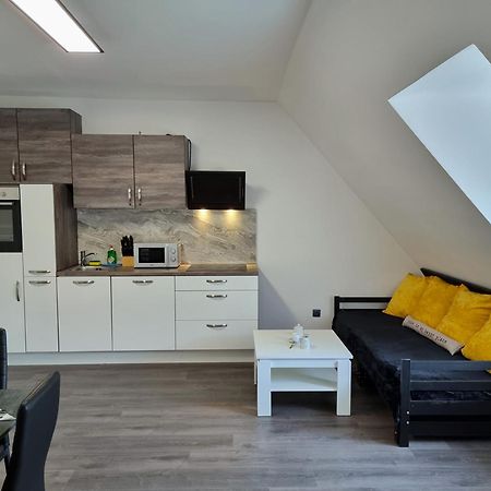 Апартаменты Rentcenter79 Sankt Peter-Freienstein Экстерьер фото