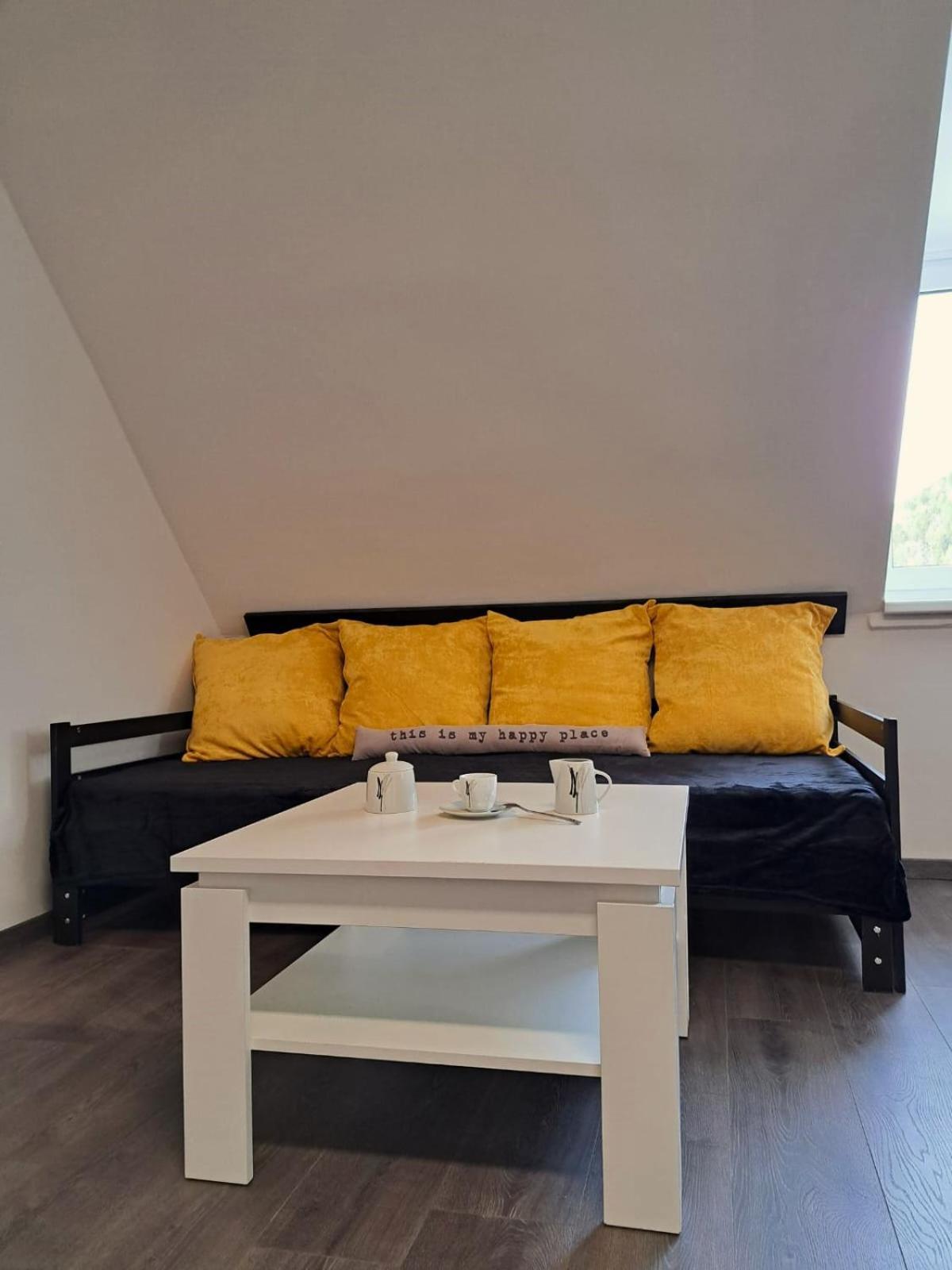Апартаменты Rentcenter79 Sankt Peter-Freienstein Экстерьер фото